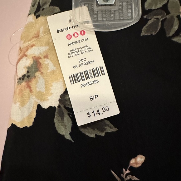 Ardene floral pencil skirt - Small - Picture 2 of 3